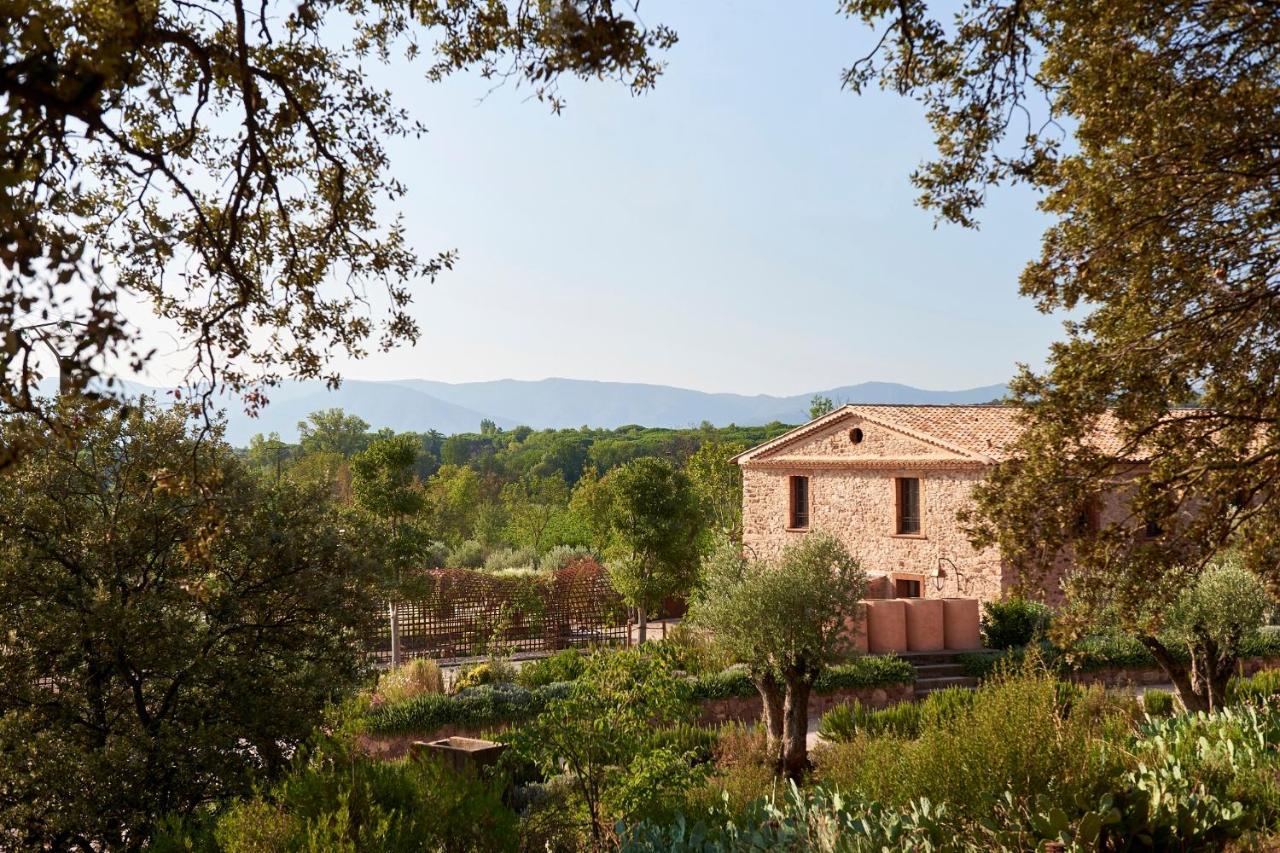 Chateau Saint Roux Le Luc-Le Cannet Des Maures Exterior photo